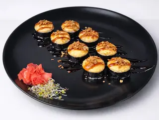 Pieczony roll z kurczakiem