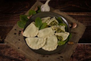 Pierogi ze szpinakiem i serem feta