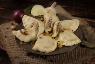 Pierogi z mięsem