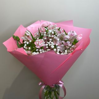 Bukiet Pink - ozdobne opakowanie i odżywka gratis