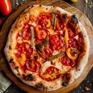 Pepperoni е chorizo 32cm