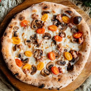 Salsiccia e funghi 32cm