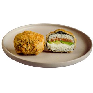71 Sushi Burger Philadelphia Sesame