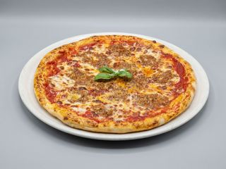 Pizza Bolognese