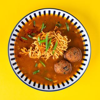 Himalajski Manchow Vege (500 ml)