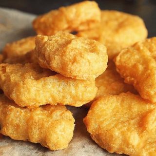 Chicken nuggets 9 szt+frytki