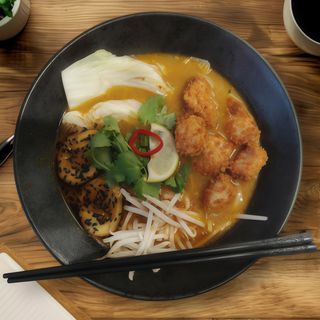 Laksa  Ramen Kurczak