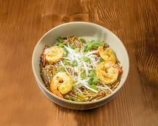 Noodles z krewetkami