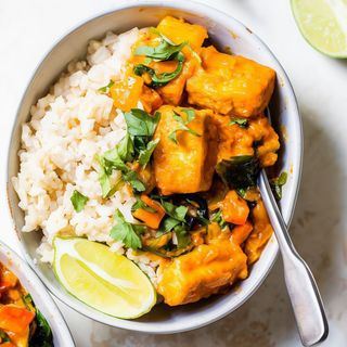 Tofu w sosie tajskim