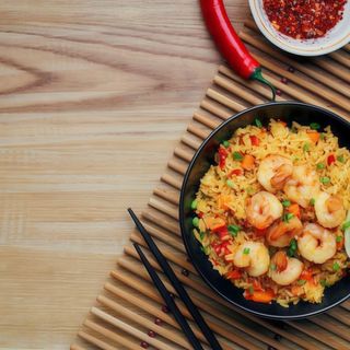 Ryż z krewetkami i warzywami