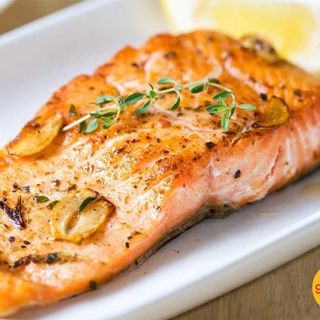 Łosoś z sosem tajskim