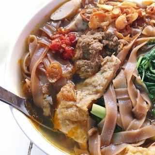 BANH DA CUA z wołowiną