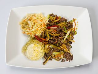 Wieprzowina z trawą cytrynową