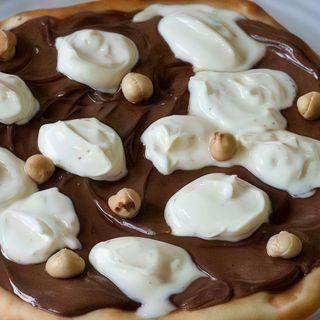 Nutella (na slodko) 42cm -pizza  biała 