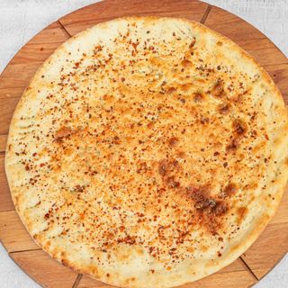 Focaccia z oliwą peperoncino i platkami chili 32 cm