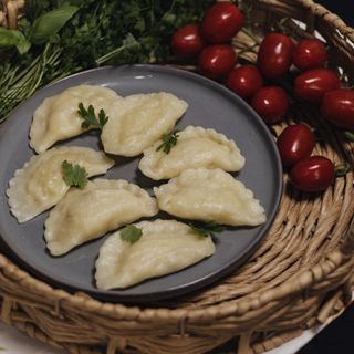 Pierogi z kapustą i grzybami