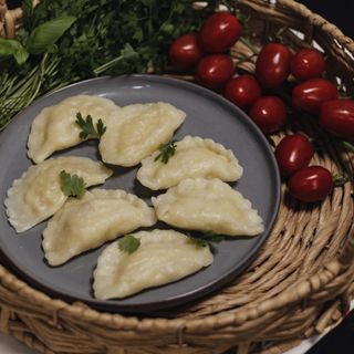 Pierogi z twarogiem na słodko