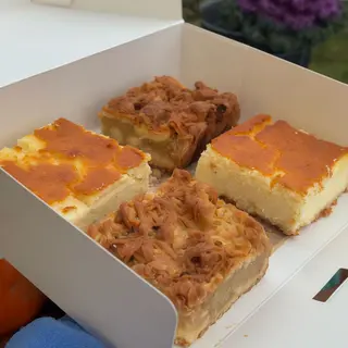 BOX Sernik i szarlotka