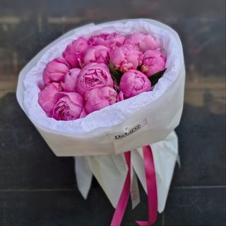 Bukiet piwonii 13 szt. 