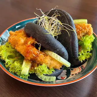 Bułki bao z krewetką w panko