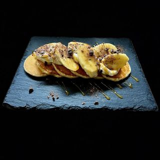 Pankejki karmelowo-bananowe