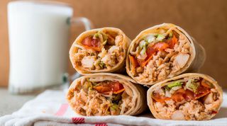 Fasola kebs w tortilli