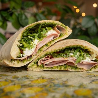 BELLA MORTADELLA