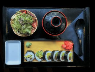 Sushi lunch set