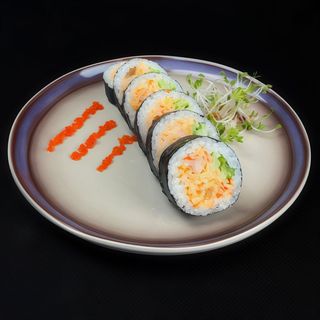 Futomaki pikantna sałatka krabowa