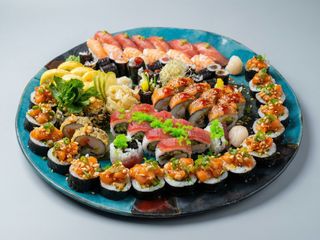 Strawberry Roll 10 szt.