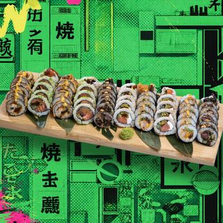 PARTY SET L - 44 szt. + 300g