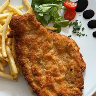 Kotlet schabowy z kością