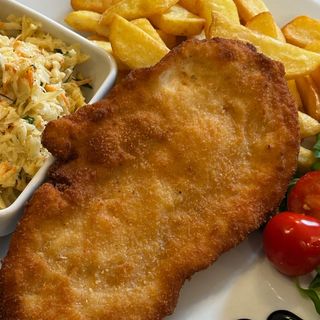 Filet z kurczaka panierowany