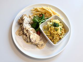 Polędwiczki wieprzowe z sosem grzybowym