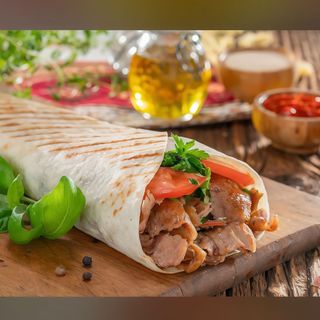 Kebab M w rollo z wołowiną