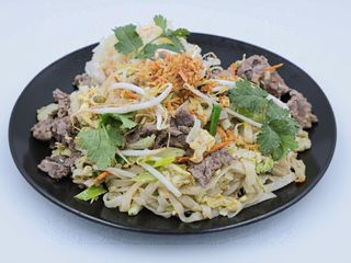 Wołowina z warzywami i sosem sojowym