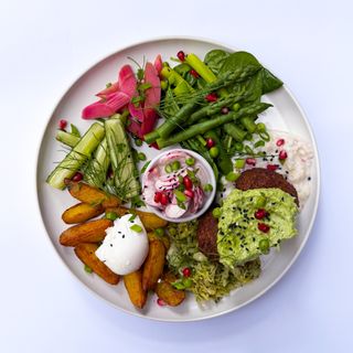 WIOSENNY TALERZ (opcjonalnie vegan)