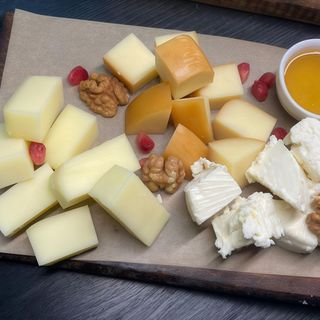 Deska serów 240g/50g