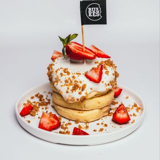 małe Pancakes truskawkowy raj