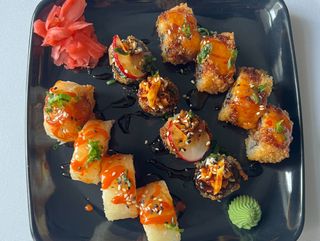 Sushi hot 12 szt