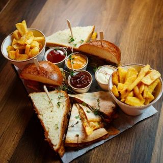 Burger wołowy 1,4 kg