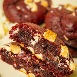 Red Velvet Cookie