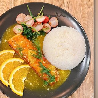 20.łosos w sosie z marakui