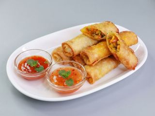 Spring Roll - 4 szt. (Kurczak)