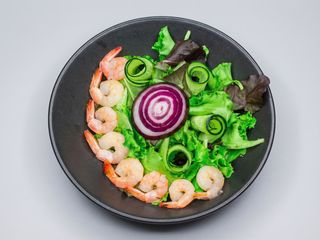 Sałatka z krewetkami