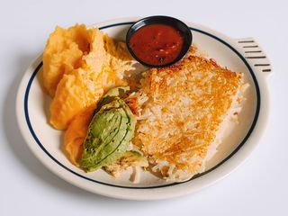 Placki ziemniaczane ze śmietaną i cukrem