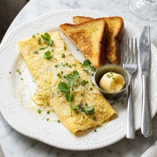 Francuski omlet z serkiem wiejskim