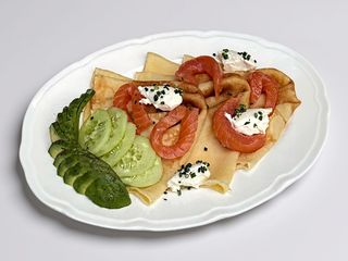 Naleśniki z łososiem 