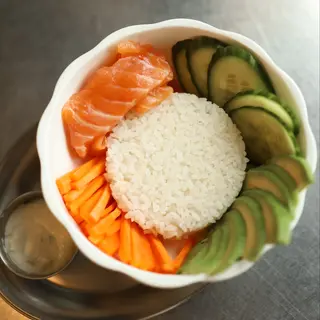 Bowl z łososiem