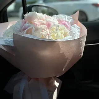 ROYAL BLOOM